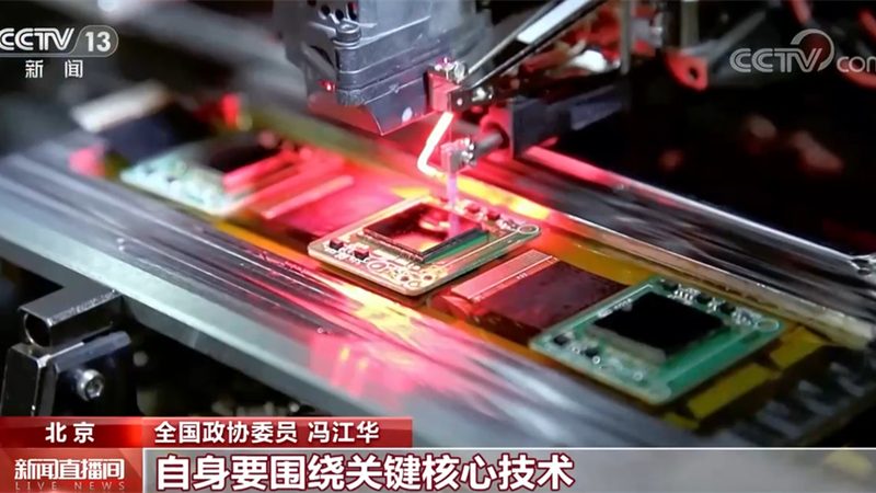 OA办公软件的用户体验直接影响员工的工作效率。在开发过程中，应关注以下方面：